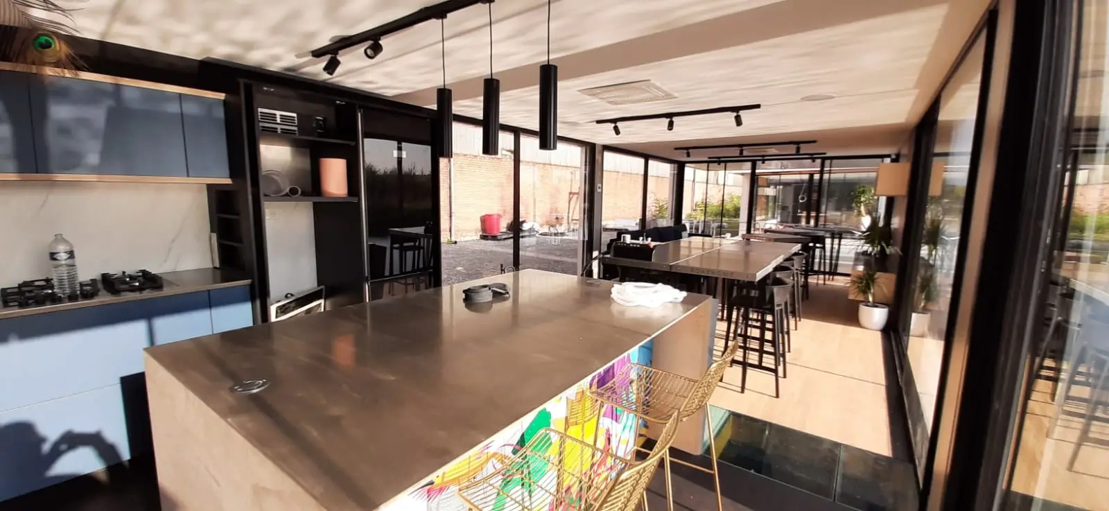 houseboat-deluxe-conception-hebergement-insolite-17