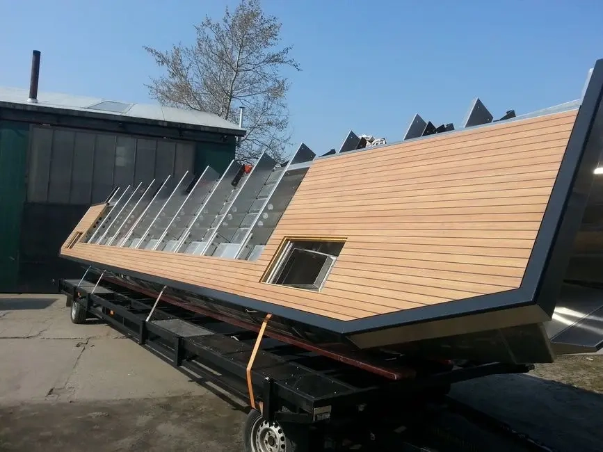 pontons-flottant-tiny-house-sur-eau10