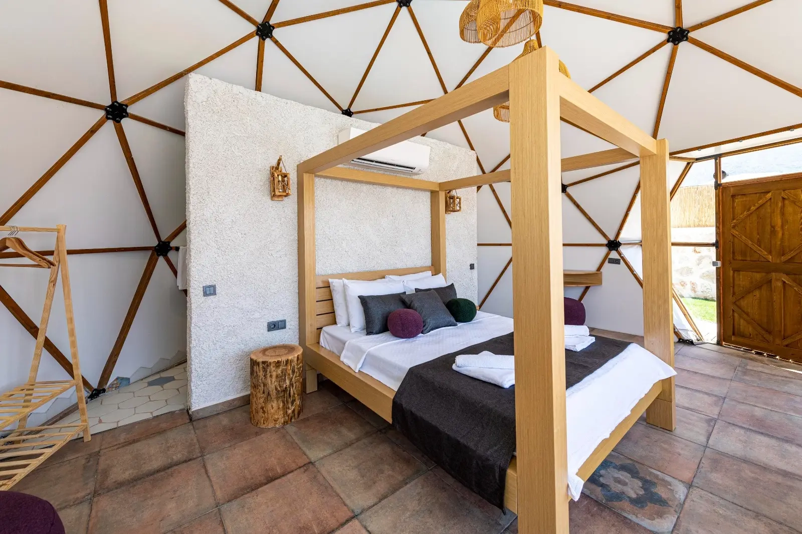 tiny-house-domes-conception-surmesure22